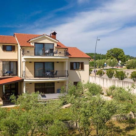Apartments Otia Seaview Porat  Buitenkant foto