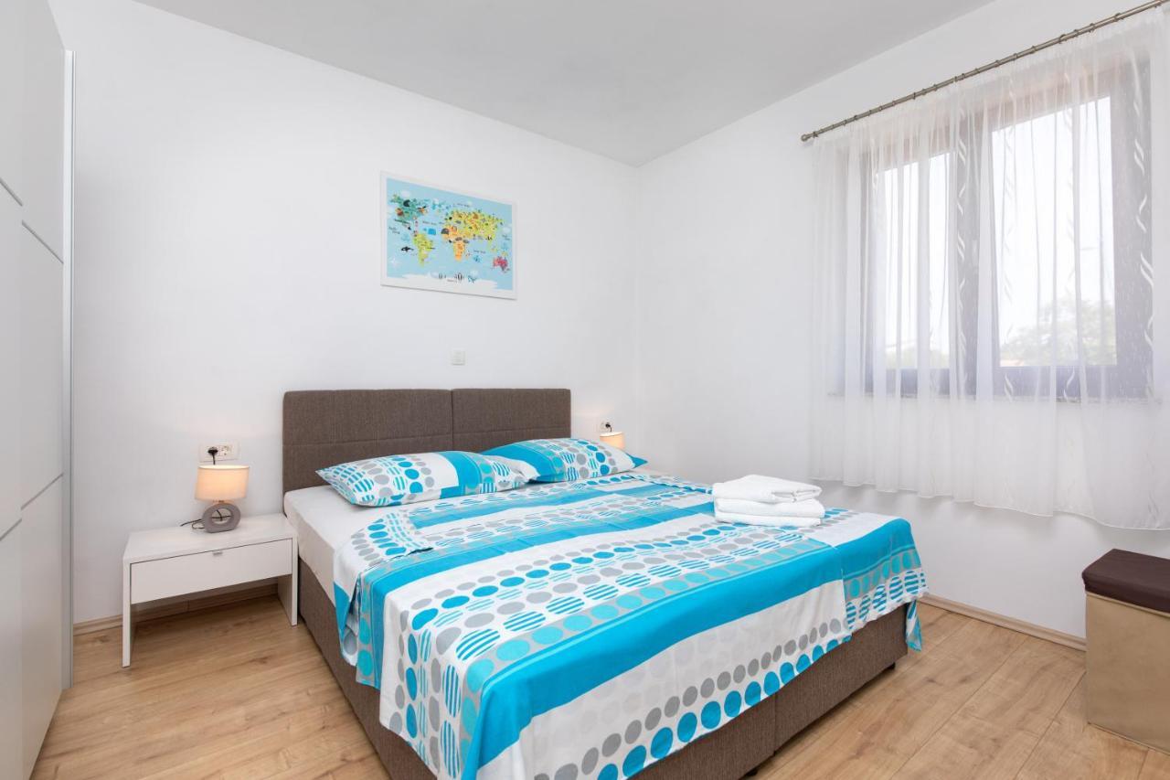 Apartments Otia Seaview Porat  Buitenkant foto